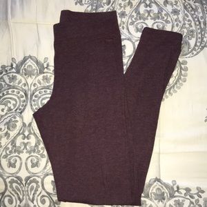 Burgundy PINK brand leggings!!